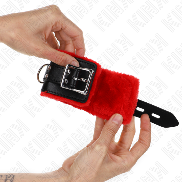 Kink - Appui-Poignets Doublés de Fourrure Avec Trous Carrés Ceinture Rouge et Noire Réglable 17-29 cm x 6 cm