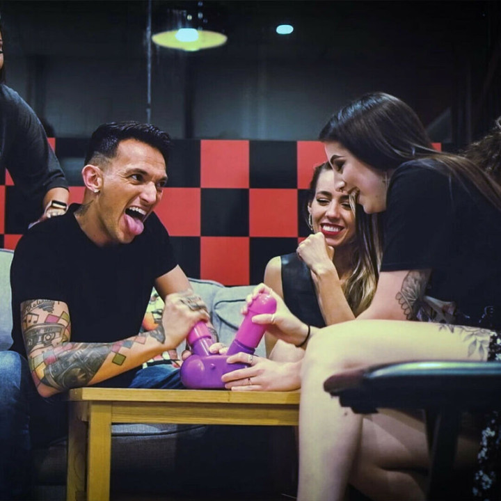 Play Wiv me - Cum Face Party Game