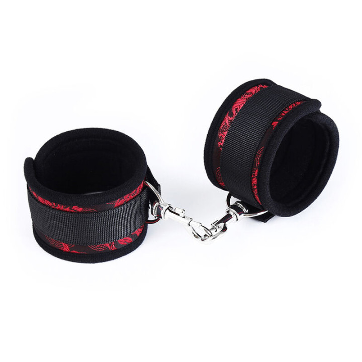 Ohmama Fetish - Scandalo Manette da Polso