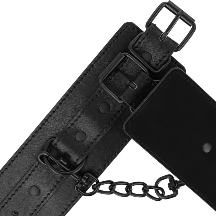 Intense - Fetish Manette in Pelle Vegana