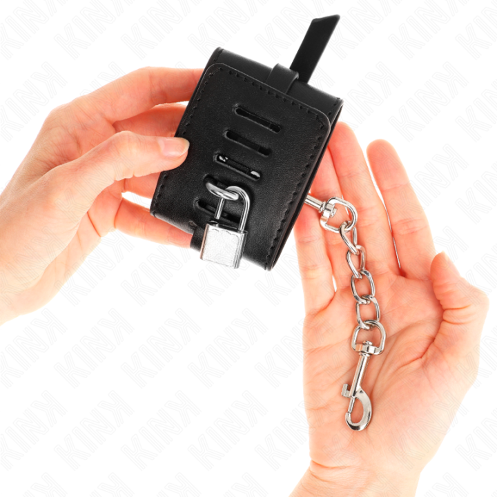 Kink - Deluxe Locking Wrist Restraints Black Adjustable 14.5-21 cm x 6 cm