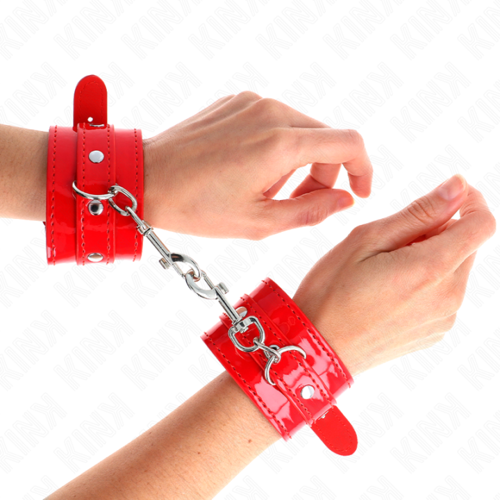Kink - Muñequeras Con Tachuelas Rojo Ajustable 23-33 cm