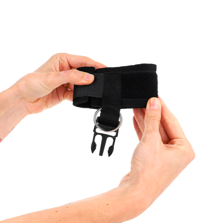 Kink - Retenções de Pulso Neoprene Hook&Loop Fastener Preto Ajustáveis 22-34 cm