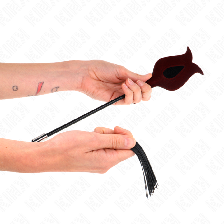 Kink - Chicote de Borla de Silicone Forma de Rosa 45 cm