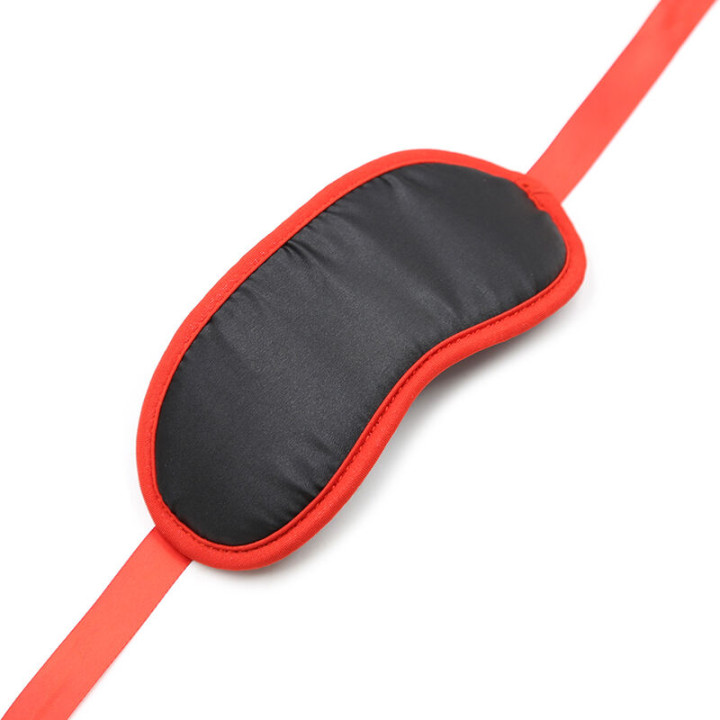 Ohmama - Bordas Vermelhas Fetiche Pretas